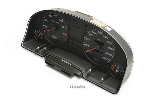 Audi 220km avant - audi,