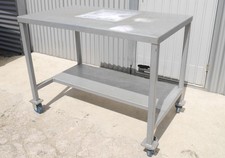 mobiler  Montagetisch Maschinentisch Werkbank massiv