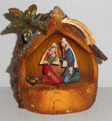 Weihnachtskrippe beleuchtet