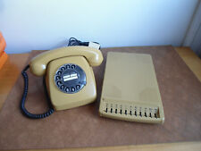 Altes Telefon Wählscheibe Senffarbe mit Register Post FeTAp 611-2 70er Jahre (B)