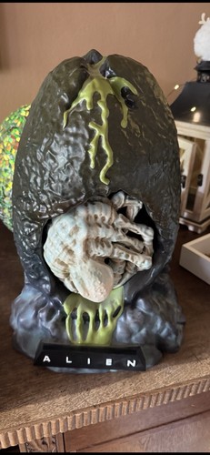 Alien egg - alien,