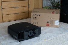 Sony VPL-VW270ES B nativ 4K