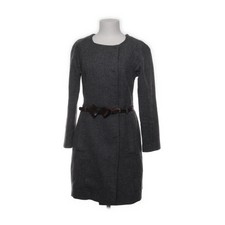 See U Soon, Mantel, Damen