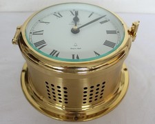 DEKORATIVE SCHIFFSUHR VON