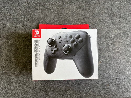 Nintendo switch pro controller - pro,