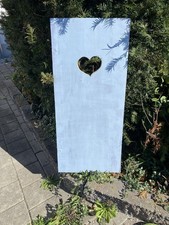 Alter Brettladen mit Herz Fensterladen Fotohintergrund Schranktüre Garderobe 3