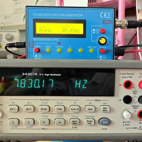 Funktionssignalgenerator 01 - funktionssignalgenerator,