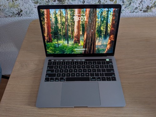 Macbook pro zoll 2018 - macbook, zoll,