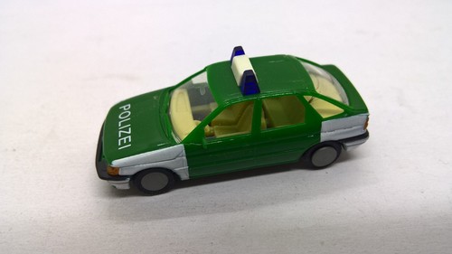 Praliné ford escort iii ghia - ford,