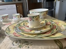 Villeroy & Boch 22 Pc Set