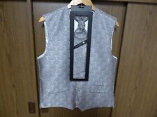 Festliche Herrenweste