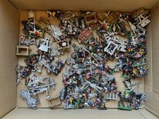 Kiste voller Zinnfiguren * Zinnsoldaten * Zinnspielzeug Vintage * Dachbodenfund