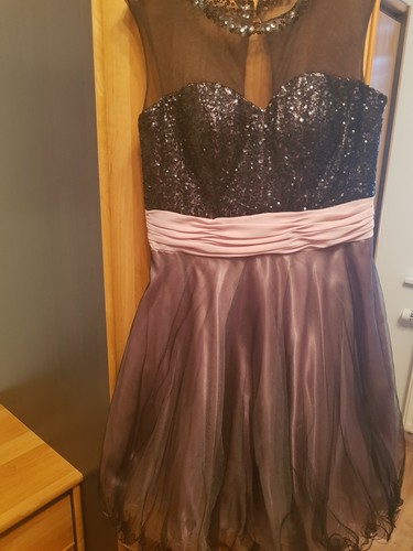 Damenkleid