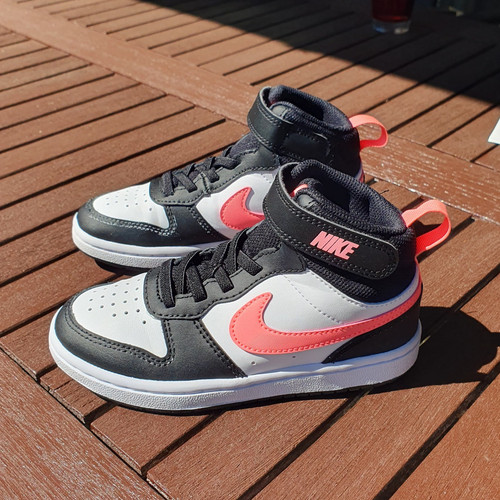 Nike court borough - nike, top