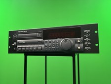 TASCAM DA-40 Advanced DAT Recorder