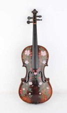 Antike Geige mit geradem Hals