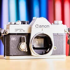 Canon FTb QL Analog Nude Box