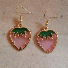 Ohrringe Erdbeere rosa