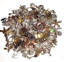 100g Metallperlen für Halskette Charm Mischung Anhänger Mix Verbinder Perlen M66