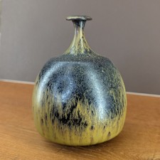 WILLI HORNBERGER STUDIOKERAMIK UNIKAT VASE KÜNSTLERKERAMIK VASENOBJEKT KERAMIK