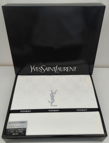 Yves saint laurent - saint,