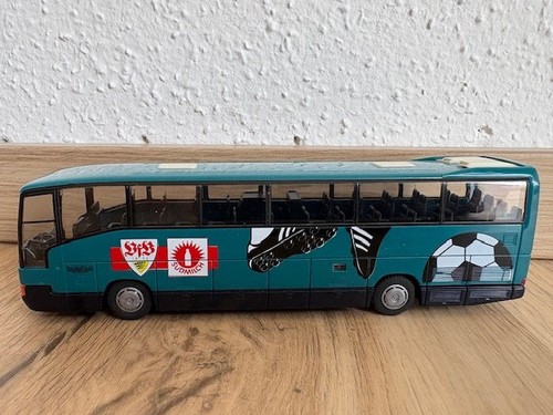 Mannschaftsbus vfb stuttgart - mannschaftsbus,