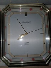 Uhr Wanduhr ZentRa - Quartz -