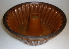 Omas Guglhupf - Kuchenform aus Ton / Keramik VINTAGE