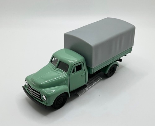 Welly opel blitz - 1:34-1:39,
