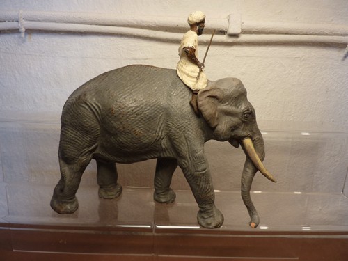 Elefant mit mahout von lineol - elefant,