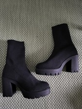 Neue ASOS Stiefeletten Schwarz Damen Gr. 37