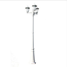 Gartenlaterne 3-armig 215 cm Weiß Aluminium Außenlampe Retro