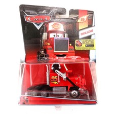 DISNEY PIXAR CARS 2 "PIT CREW