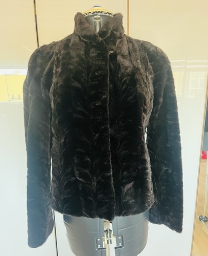 Luxuriöse nutria pelzjacke - luxuriöse, nutria-pelzjacke