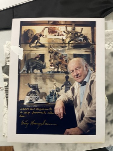 Signiertes ray harryhausen - ray,