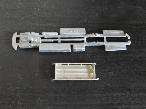 Ddr skoda bus plastik modell - skoda,