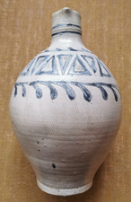 Antike große dekorative geritzte  Westerwälder Steinzeugkanne 18 Jhdt.