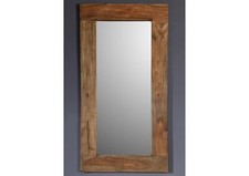 ausgefallener Massivholz