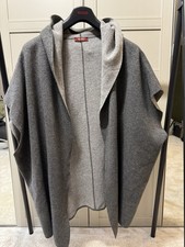 Cape aus Wolle Max Mara Eingeitsgrösse