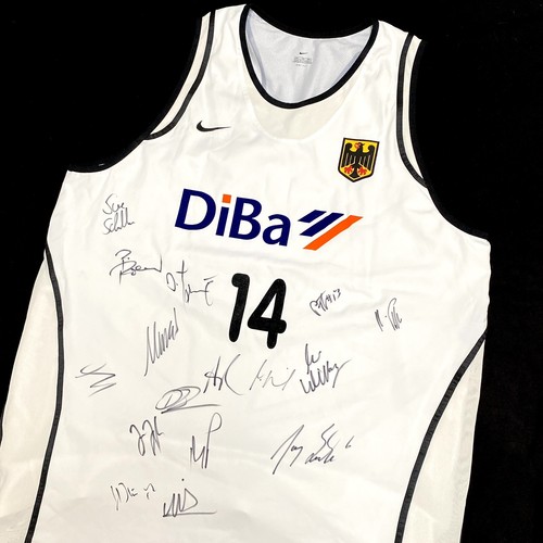 Autogramm signed authentic - signed,