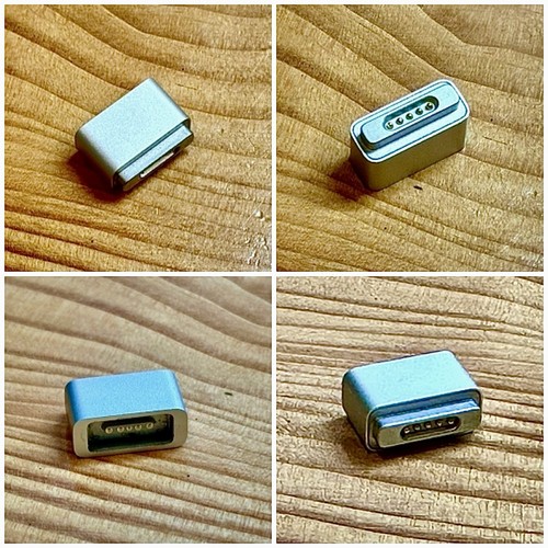 Apple magsafe adapter - 1x,