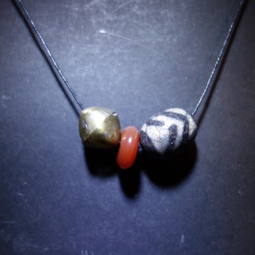 Amulett kette aus nepal - amulett-kette, mit