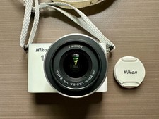 Nikon 1 J3 14.2MP Digital