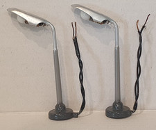 2x, DDR, Straßenlampe, Bahnhofsleuchte, Modellbahn Zubehör, gebraucht