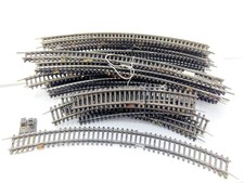 30 Stück  Zeuke  gebogene Gleise Berliner TT Bahnen DDR Modelleisenbahn /GG16