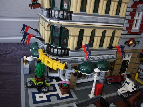 Lego 10211 grand emporium - lego,