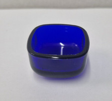 Kobaltblauer Glaseinsatz -