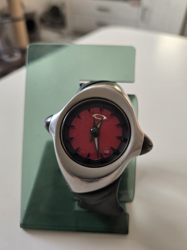 Oakley herrenuhr rotes - oakley, herrenuhr,rotes