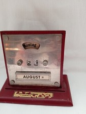 Dauerkalender für Schreibtisch, aus Metall, 50erJahre, rot /silberfarbig