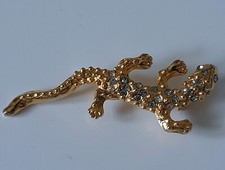 Brosche in Form einer Eidechse, goldfarbig